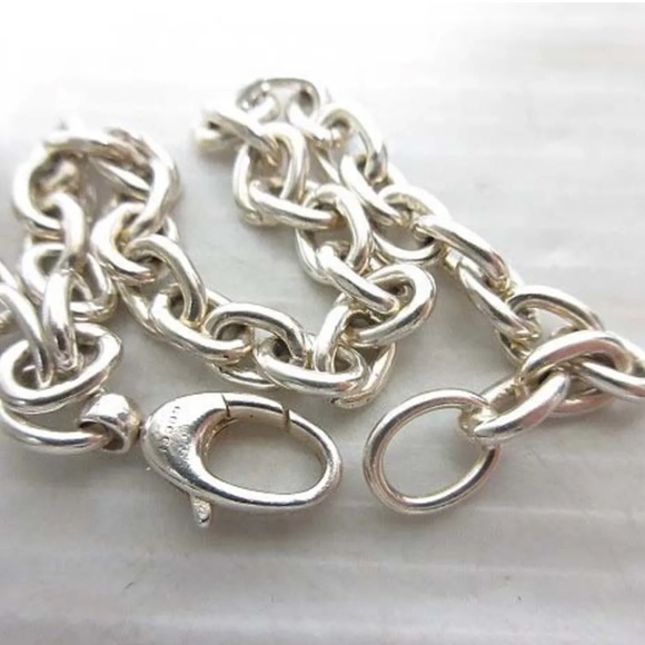 GUCCI Statement Logo Double G 925 Sterling Sillver Bracelet - Picture 3 of 6